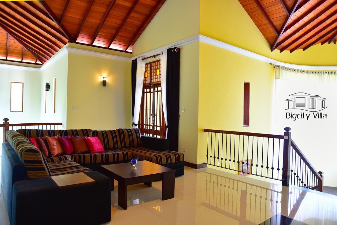 Bigcity Villa - Airport Transit Hotel คาตุนายากา ภายนอก รูปภาพ